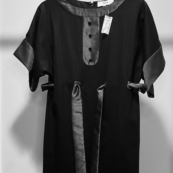 NY Designer NWT Black Silver 1 of kind short sleeve dress - Picture 4 of 6